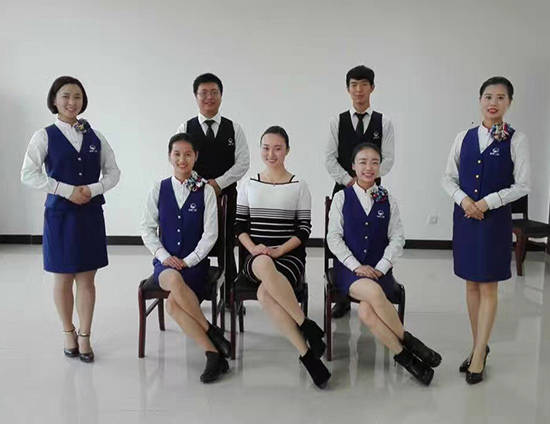 溫情與規(guī)范共舞，蓉城二繞服務禮儀大賽指導培訓圓滿收官